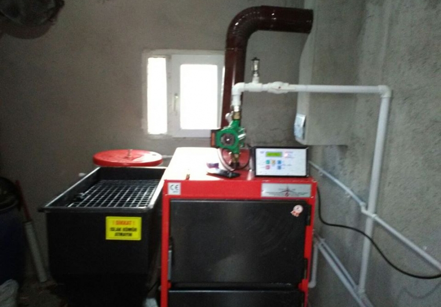 OTOMATİK YÜKLEMELİ KALORİFER KAZANİ